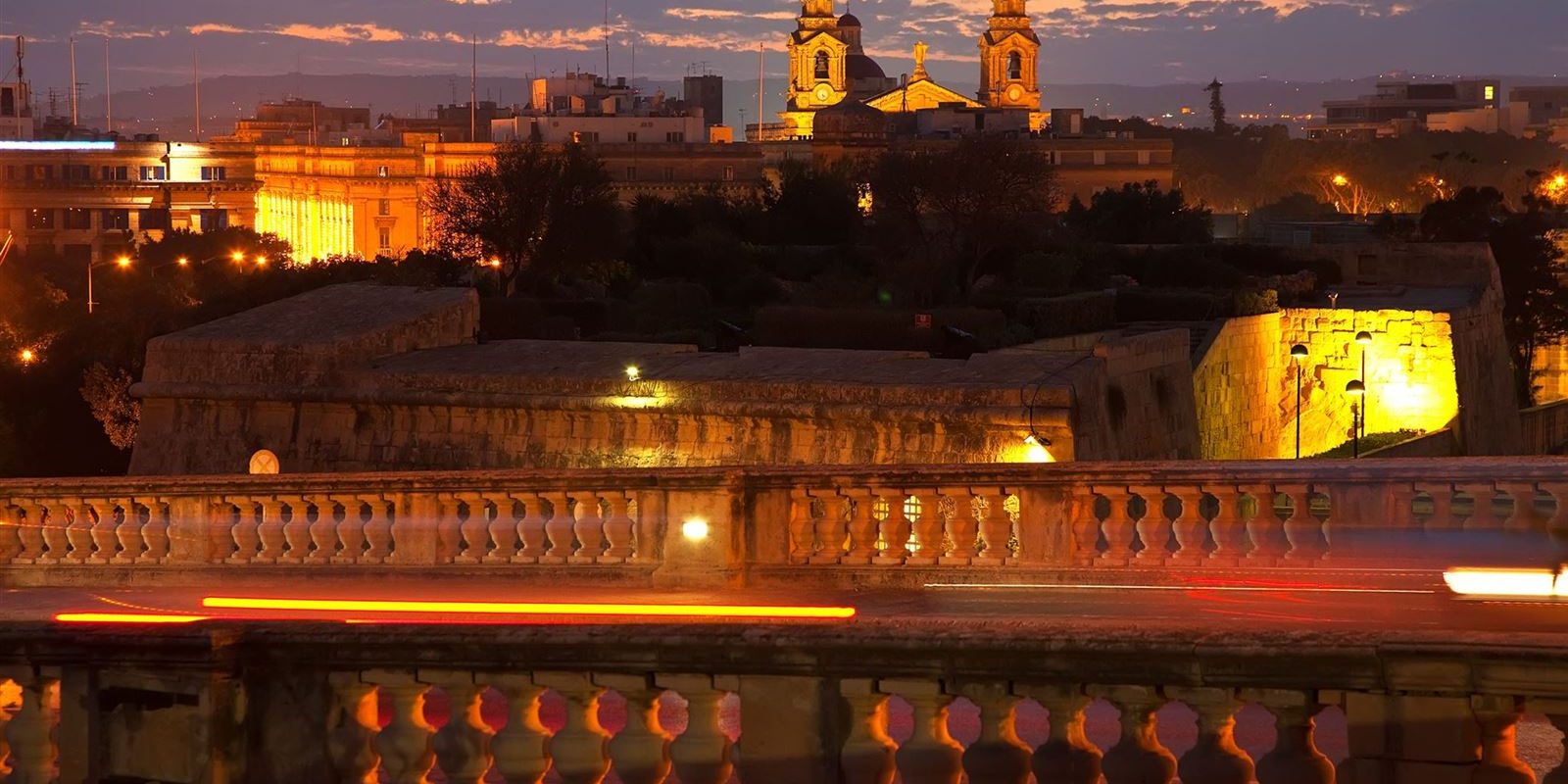 dreamstimelarge_17753561-e38bf10b885e4286be5a4e7ad6df0382